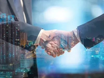 Do czego służyła odzież odblaskowa?